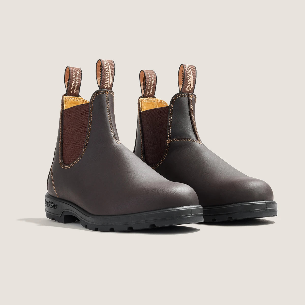 Blundstone 550 ブーツ色…チェスナット