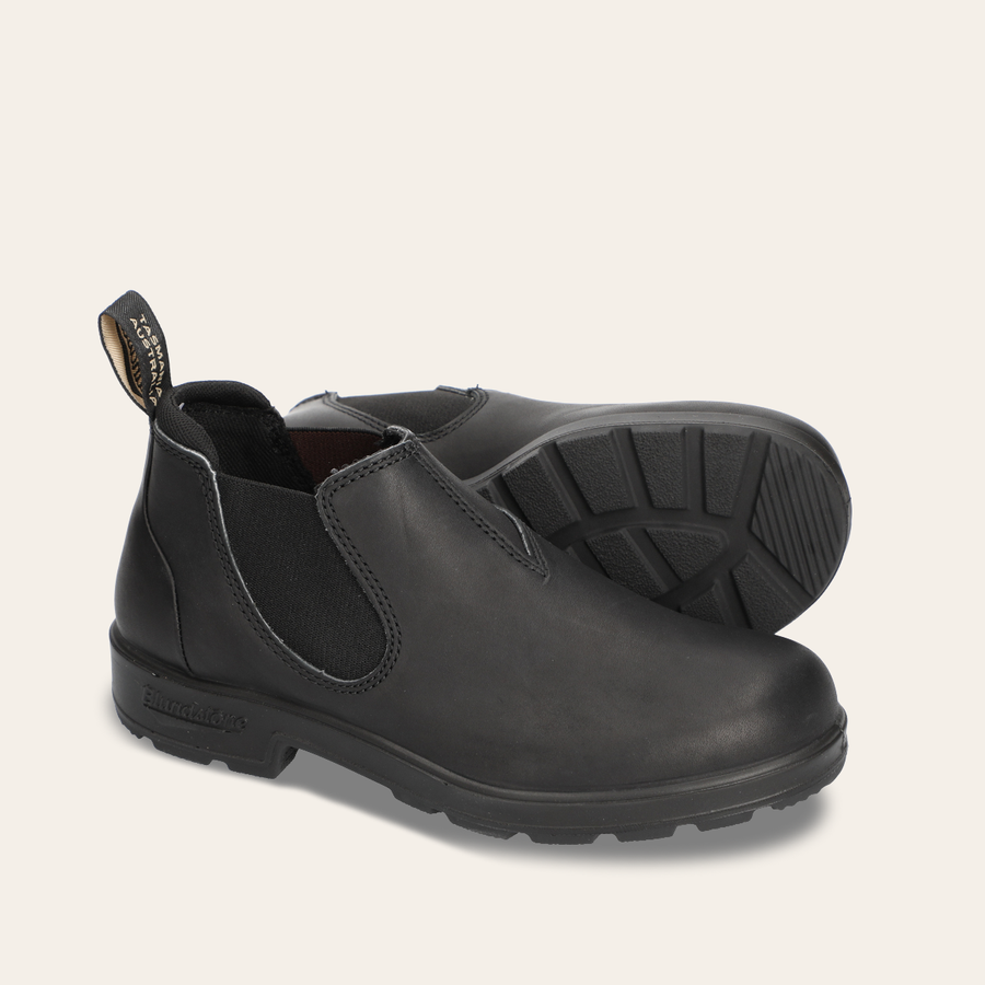 靴 Blundstone 2039 #4 Black Blundstone #2039 Low-Cut Slip-On Shoe – Studio Opal Boutique